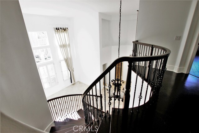 Building Photo - 11 Limoges