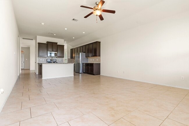 Building Photo - 23607 Legano Dr