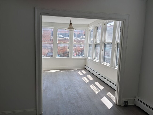 Building Photo - 21-23 N Beaver St.