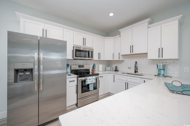 Building Photo - 503 30th Ave N