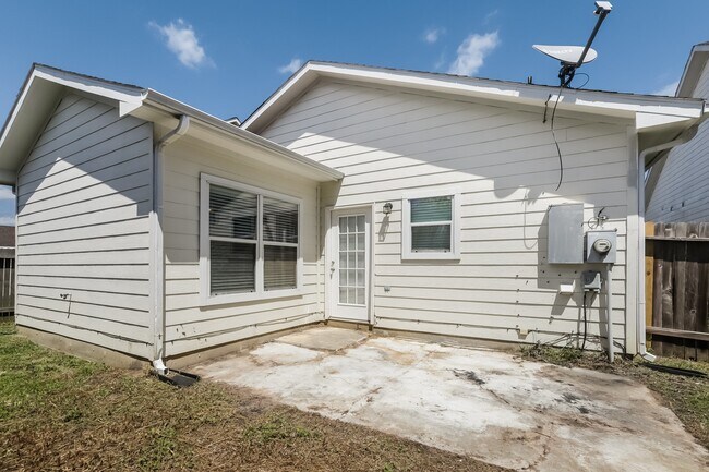 Building Photo - 21331 Berry Ridge Ln