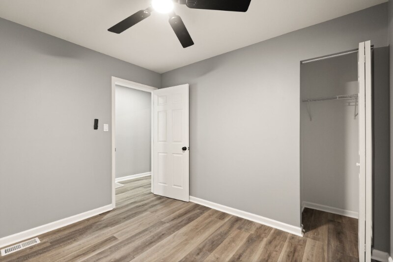 Building Photo - 2222 Duncan St