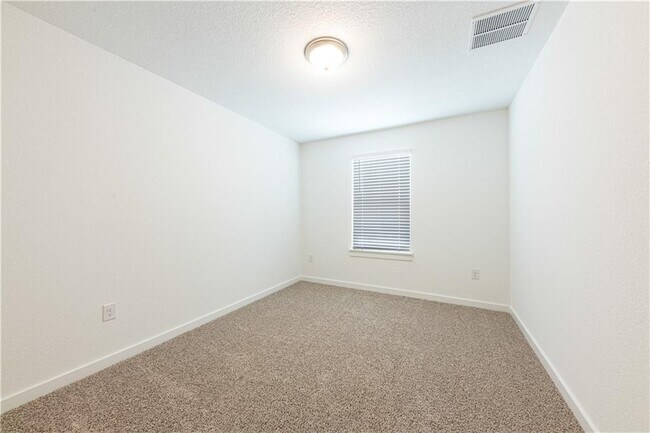 Building Photo - 1804 Bonham Ln