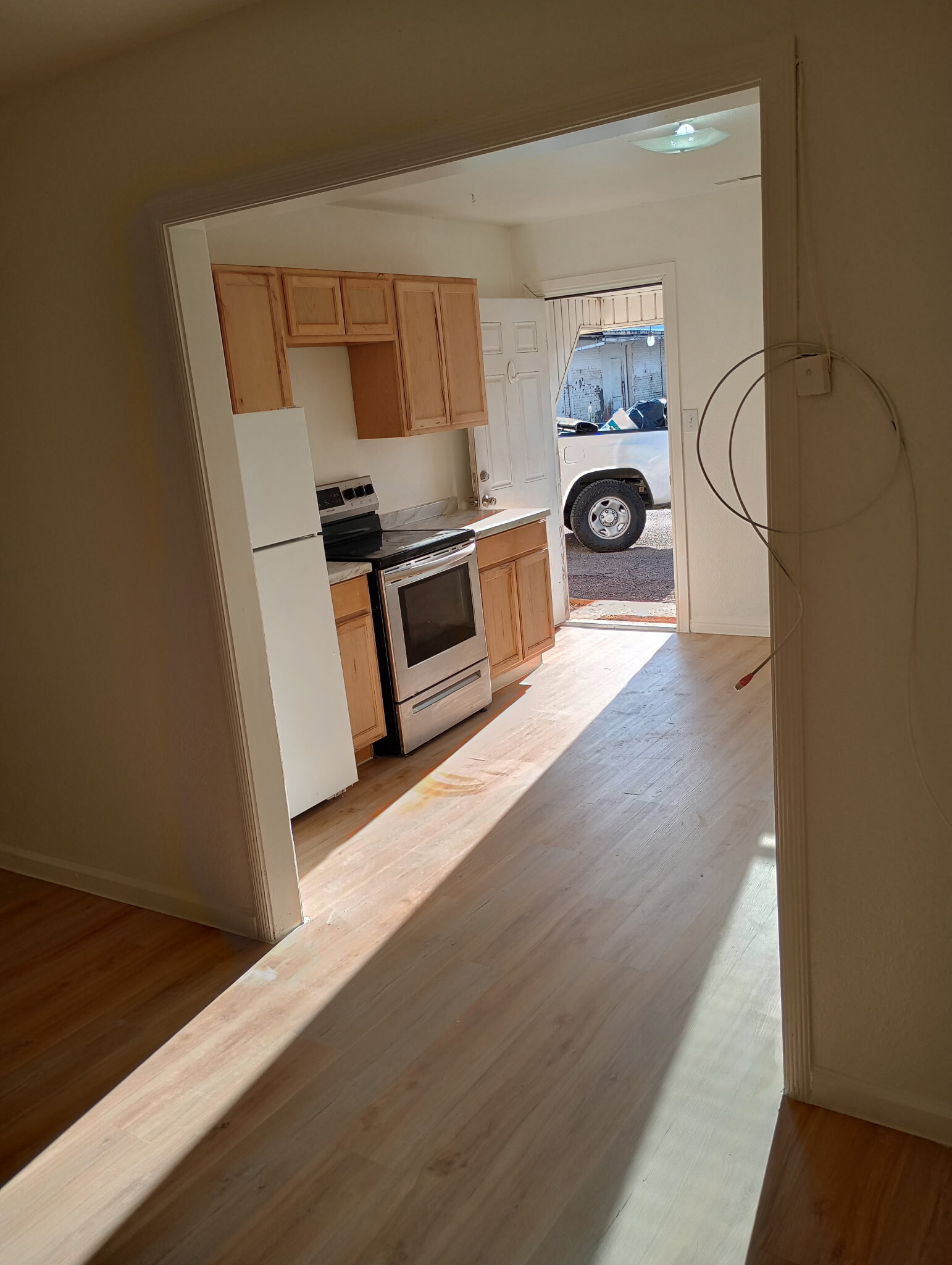 Building Photo - 52 W 100 S