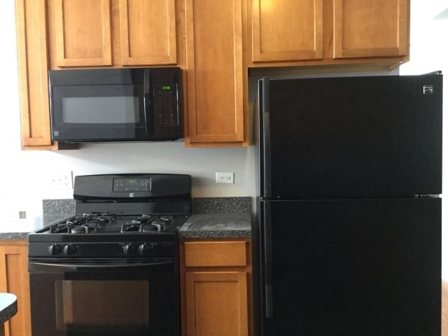Building Photo - 15356 Kenmare Cir