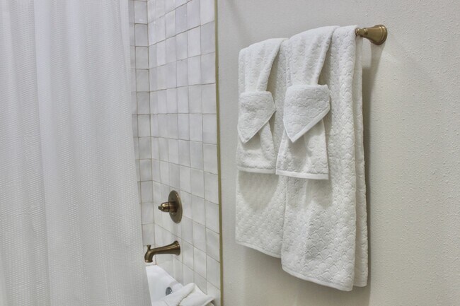 Building Photo - Rosedale