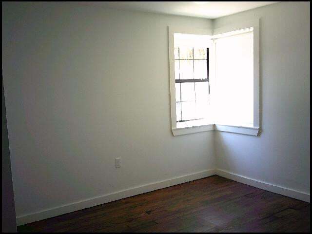 Building Photo - 1520 Broadway St