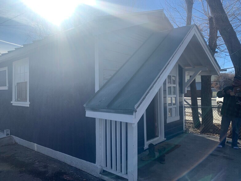 New exterior paint - 1380 Dartmouth Ave