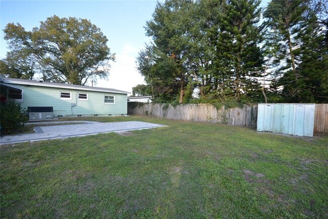 Building Photo - 3006 Vine St