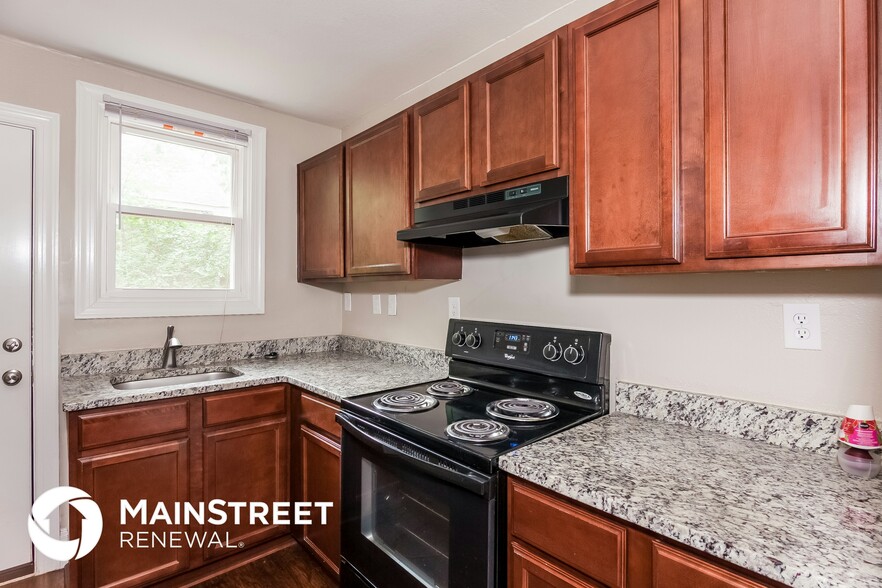 Building Photo - 1308 Camp Greene St