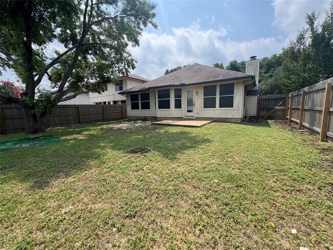 Building Photo - 1156 Tetbury Ln