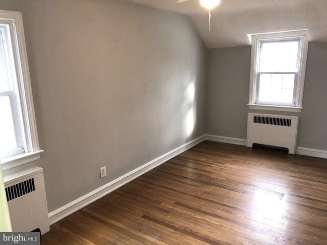 Building Photo - 34 Braeburn Rd