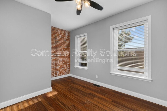 Building Photo - 3466 S Spring Ave