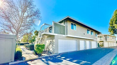 Building Photo - Beautifully Updated & Remodeled Upstairs C...