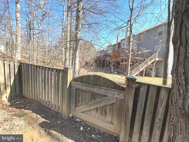 Building Photo - 9405 Chippenham Dr