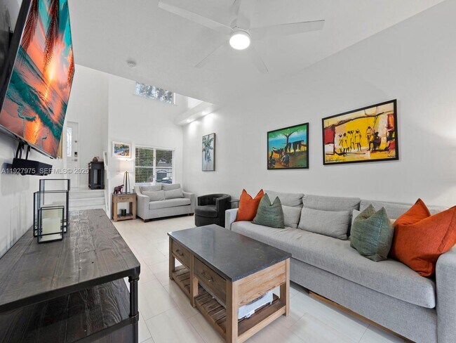 Building Photo - 12881 SW 49th Ct