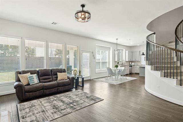 Building Photo - 716 Nathanael Greene Ct