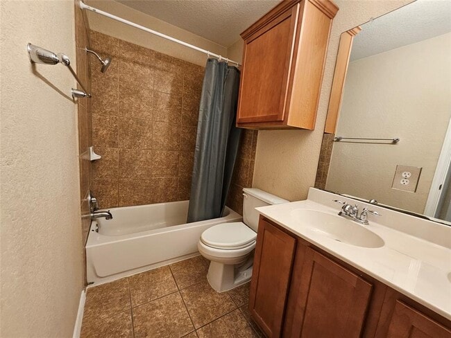 Building Photo - 11109 Persimmon Gap Dr