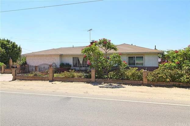 Primary Photo - 7247 E Riverside Dr