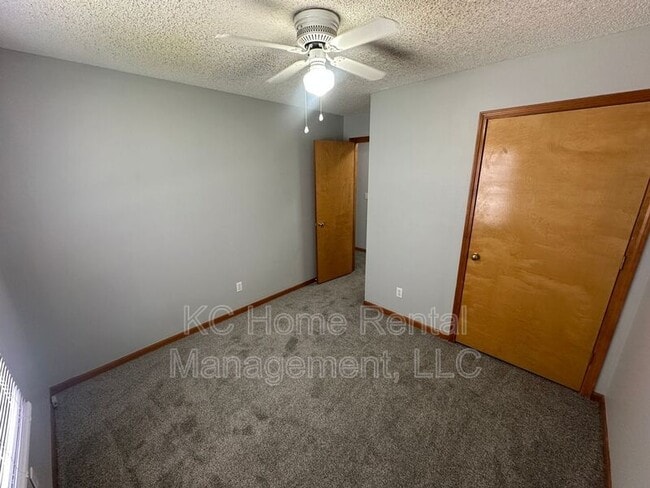 Building Photo - 7324 N Oakland Ave