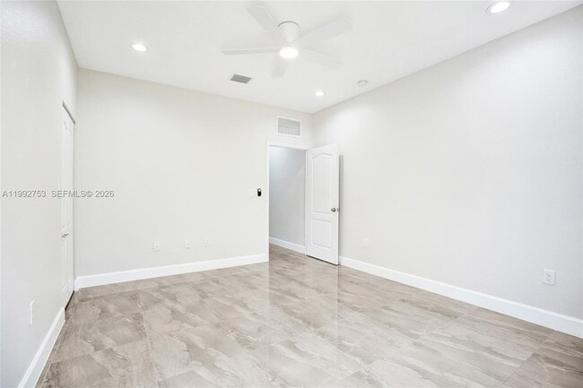 Building Photo - 60 NE 26th St