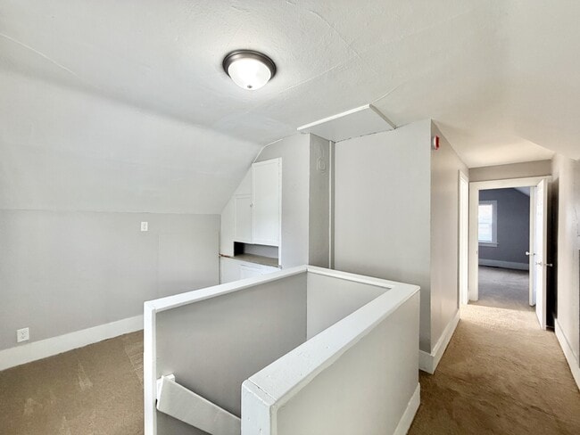 Building Photo - 1306 Copeland Ave