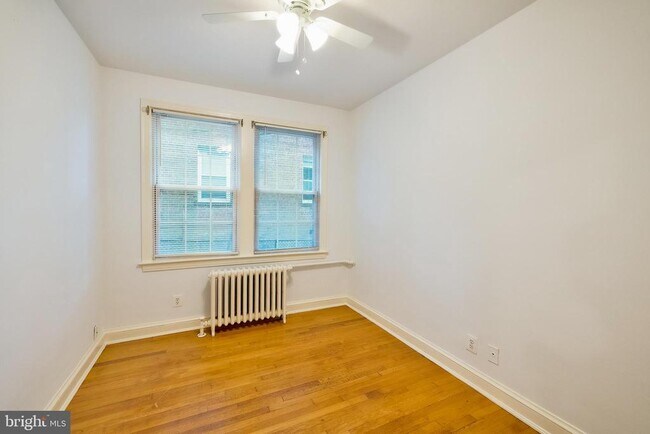 Building Photo - 2341 40th St NW