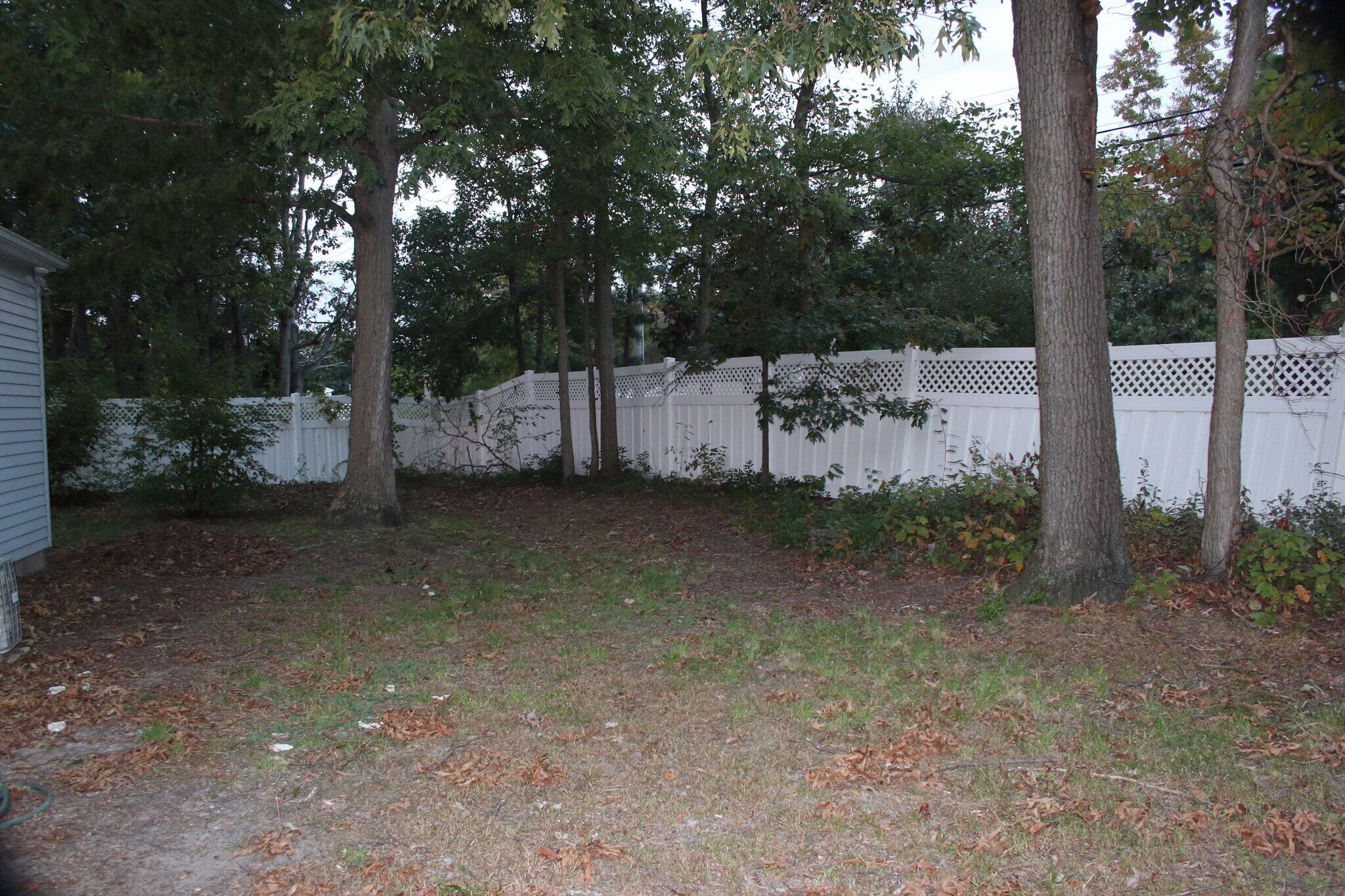 Fully Fenced rear yard - 573 Innkeeper Ln