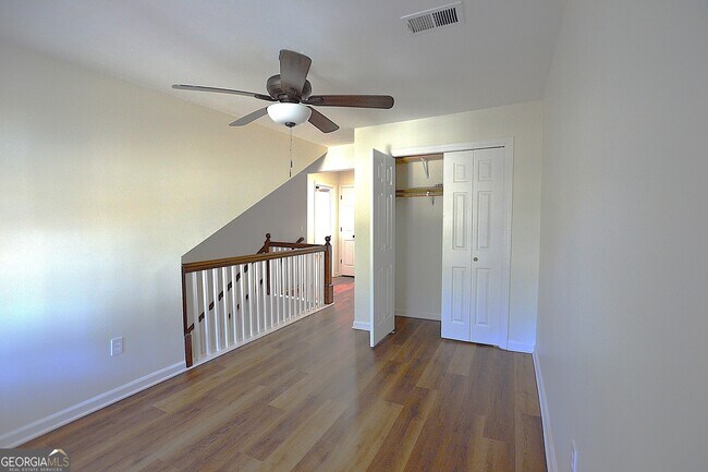 Building Photo - 2085 Sand Wedge Cir