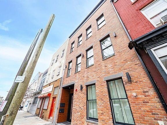 Building Photo - 431 Palisade Ave