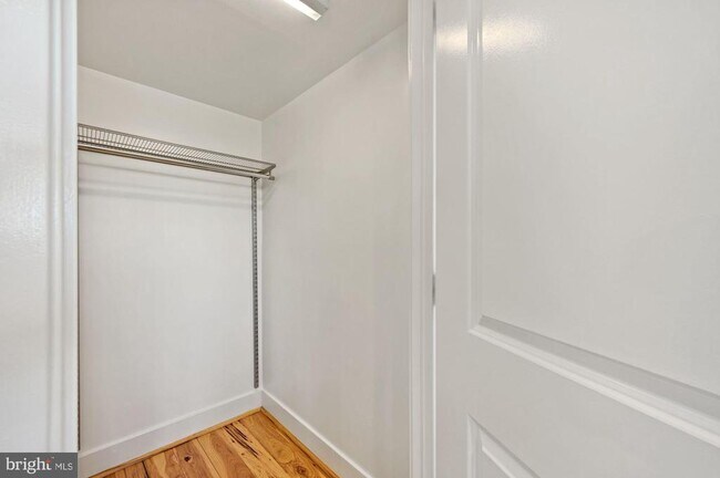 Building Photo - 3325 11th St NW