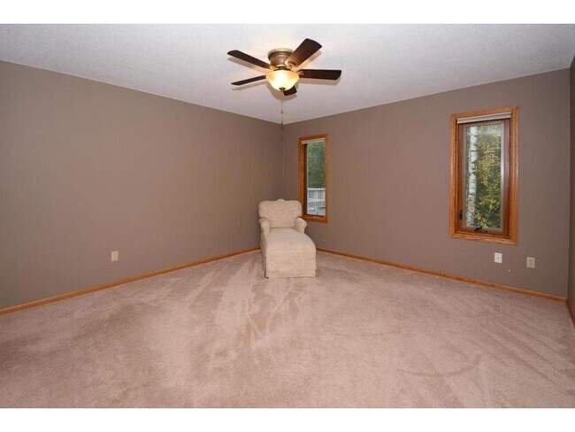 Building Photo - 5740 Willow Trail