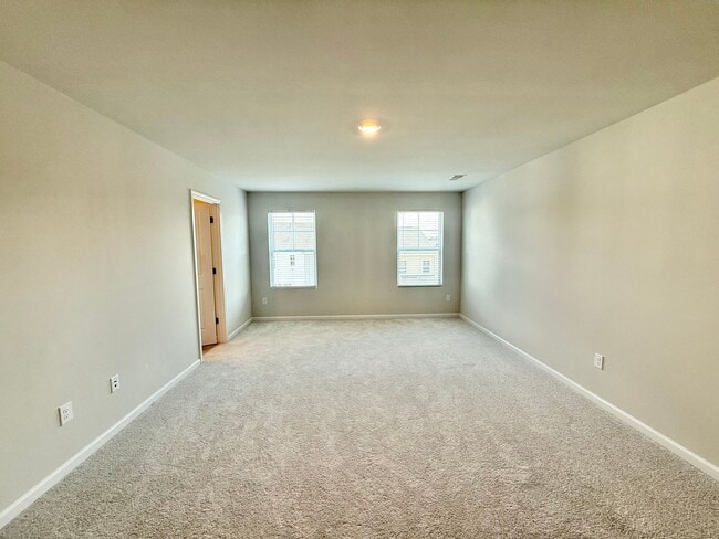 Building Photo - New Construction 3BD, 2.5BA Durham Townhom...