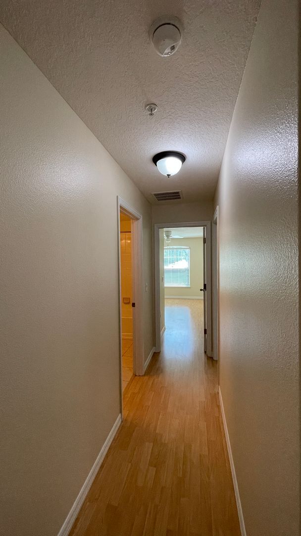 Building Photo - 9484 Strongbark Ln