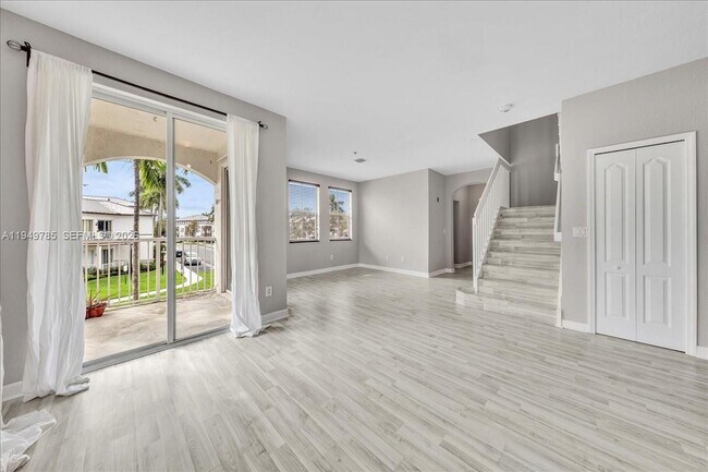 Building Photo - 4341 SW 160th Ave