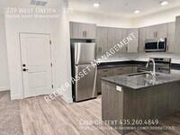 Building Photo - 239 West Oneida-101