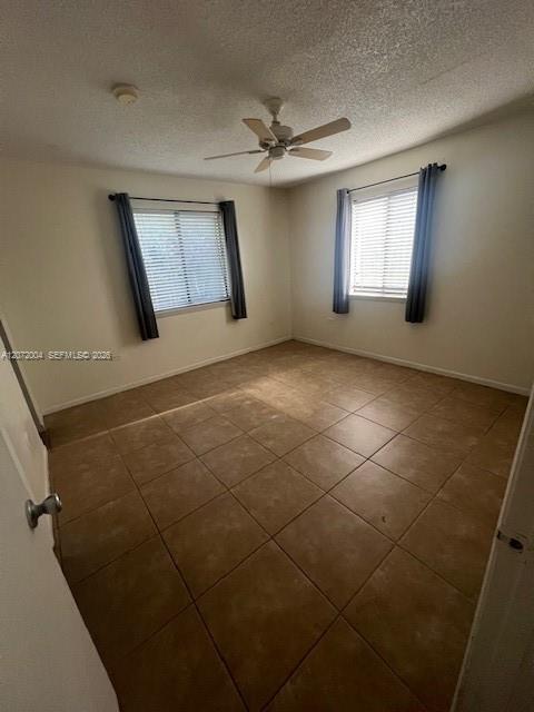 Building Photo - 127 Adobe Casa Ct Dr
