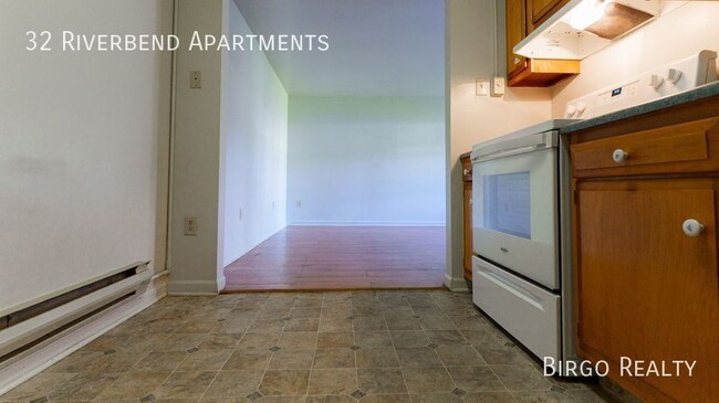 Building Photo - Beautiful 1 Bedroom Apartment- Move in Today!