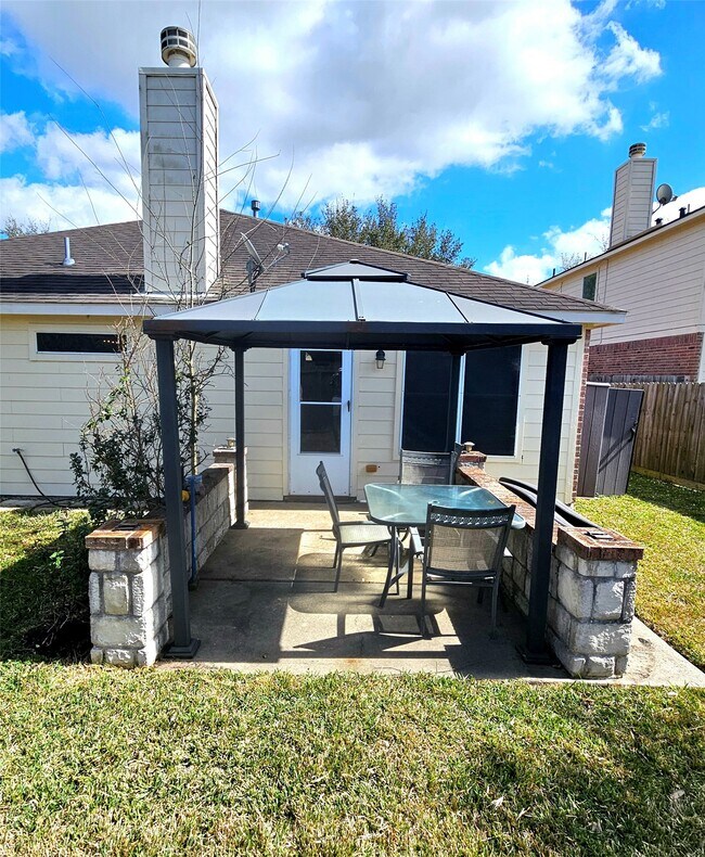 Building Photo - 3418 Dorsey Ln