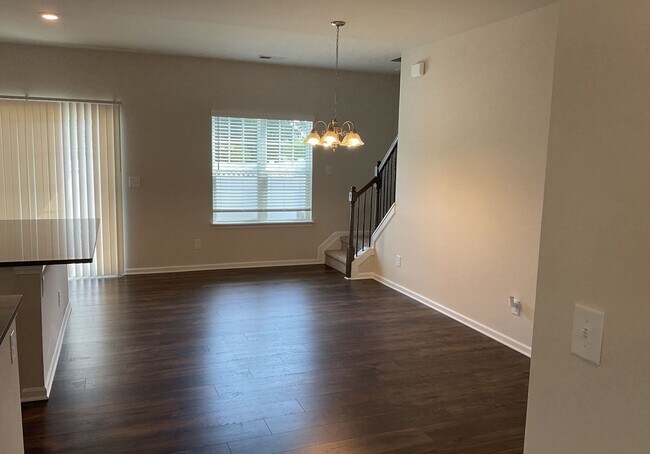 Building Photo - COMING SOON!! Spacious and Modern 3-Bedroo...