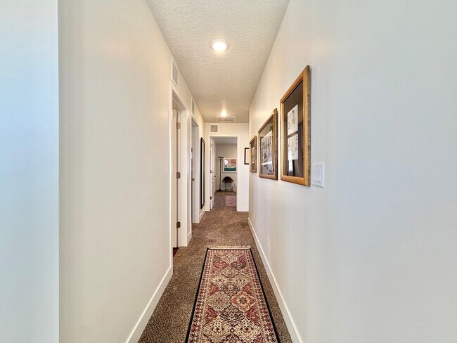 Building Photo - 7239 Woods Rose Dr