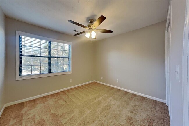 Building Photo - 524 Mephisto Cir