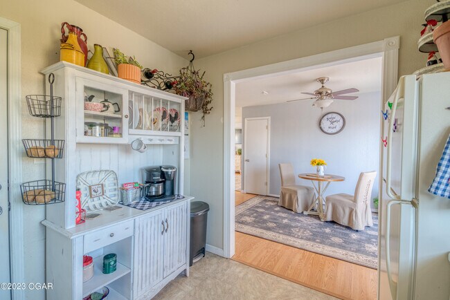 Building Photo - 2415 New Hampshire Ave