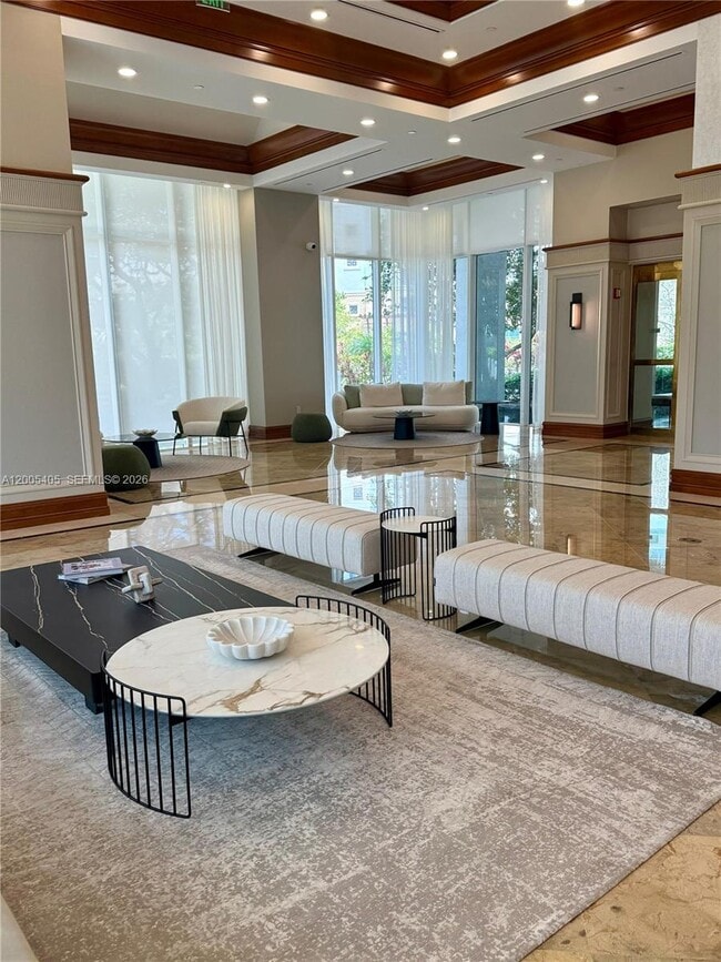 Building Photo - 16500 Collins Ave