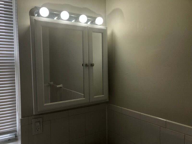 Building Photo - 251 Beacon Ave