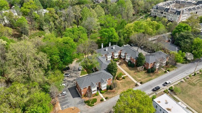 Building Photo - 115 Peachtree Memorial Dr NW