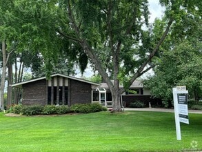 Building Photo - 5250 Bronco Dr