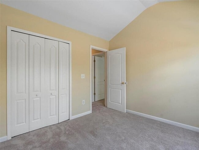 Building Photo - 1929 Hoods Fort Cir NW