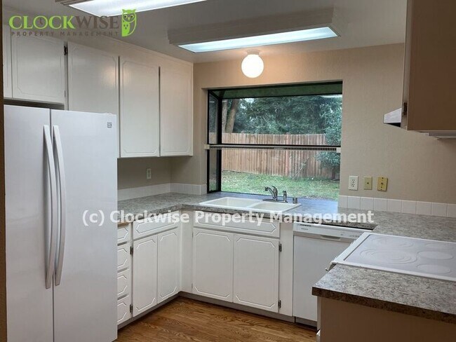 Building Photo - 13115 118th St Ct E