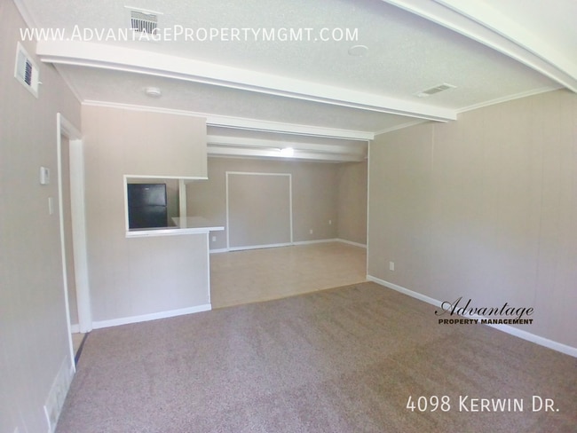 Building Photo - 4098 Kerwin Dr
